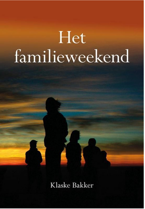 Het familieweekend – boekcover – Klaske Bakker – ISBN 9789463651370 – paperback – als nieuw