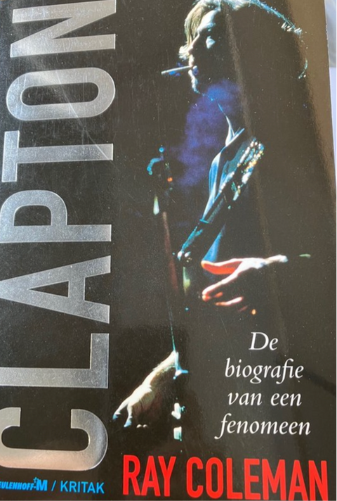 Clapton: de biografie van een fenomeen – boekcover – Ray Coleman – ISBN 9789029050272 – paperback – als nieuw