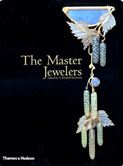 The Master Jewelers – boekcover – Kenneth Snowman – ISBN 9780500235904 – paperback – goed