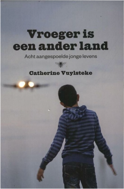 Vroeger is een ander land – boekcover – Catherine Vuylsteke – ISBN 9789085422983 – paperback – als nieuw
