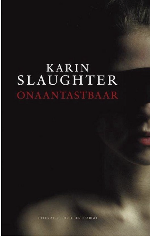 Onaantastbaar – boekcover – Karin Slaughter – ISBN 9789023428121 – paperback – als nieuw
