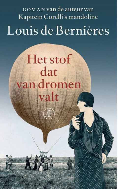 Het stof dat van dromen valt – boekcover – Louis de Bernieres – ISBN 9789029504843 – paperback – als nieuw
