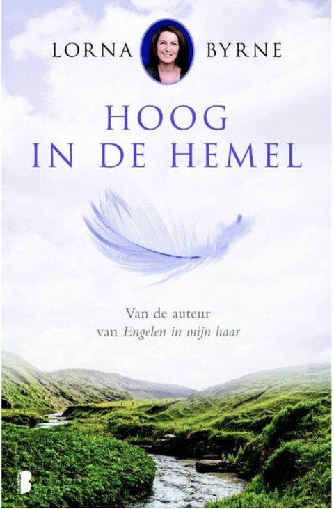 Hoog in de hemel – boekcover – Lorna Byrne – ISBN 9789022557563 – paperback – als nieuw
