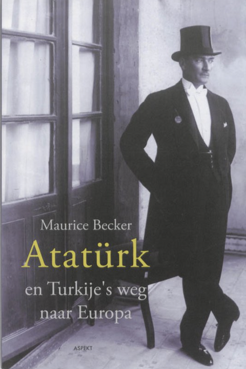 Tweedehands boek: Ataturk-en-Turkije's-weg-naar-Europa door Maurice Becker - als nieuw paperback