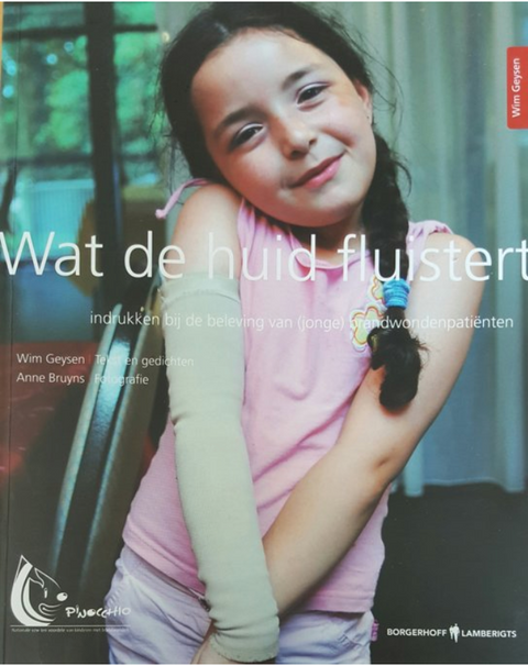 Wat de huid fluistert – boekcover – Wim Geysen – ISBN 9789089311047 – Paperback – als nieuw